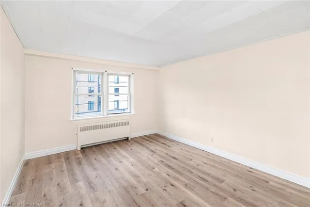 Additional image 5 of 802 King St Unit 5