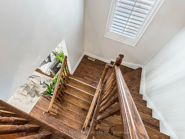 Additional image 31 of 11 Stillman Dr