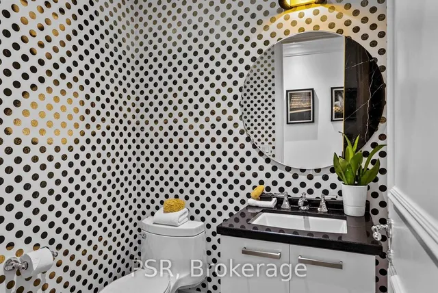 Additional image 34 of 311 Bay St Unit 5101