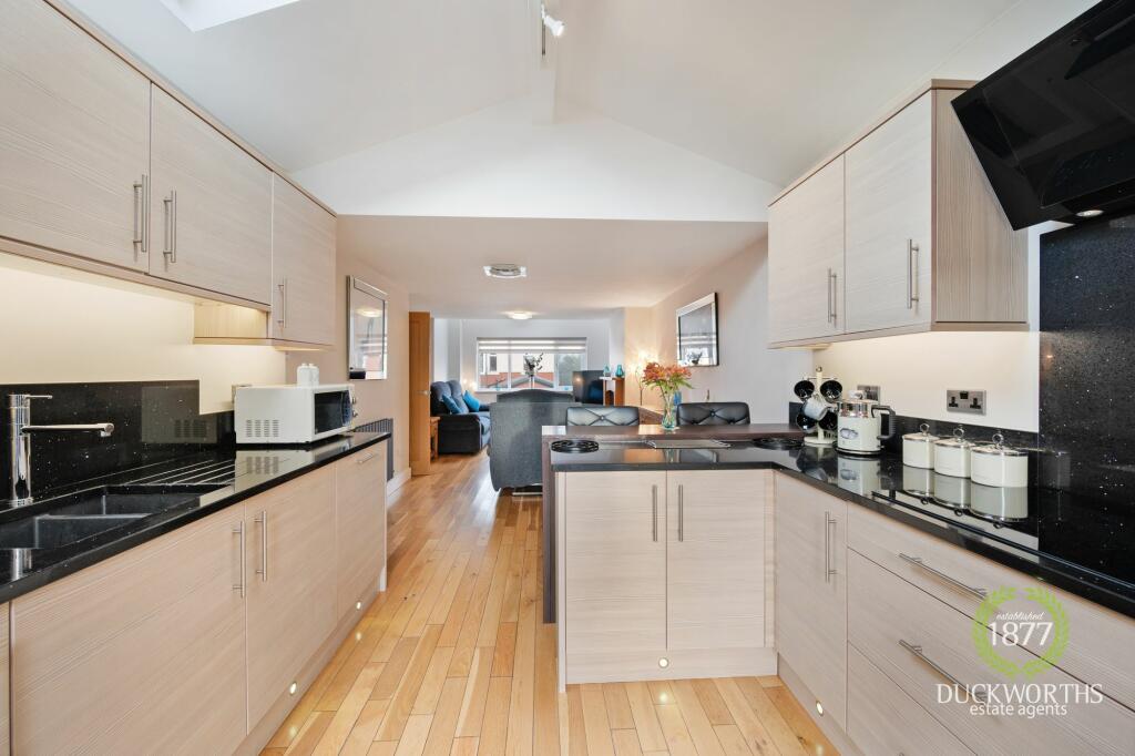 Additional image 12 of Earnsdale Avenue, Darwen, BB3