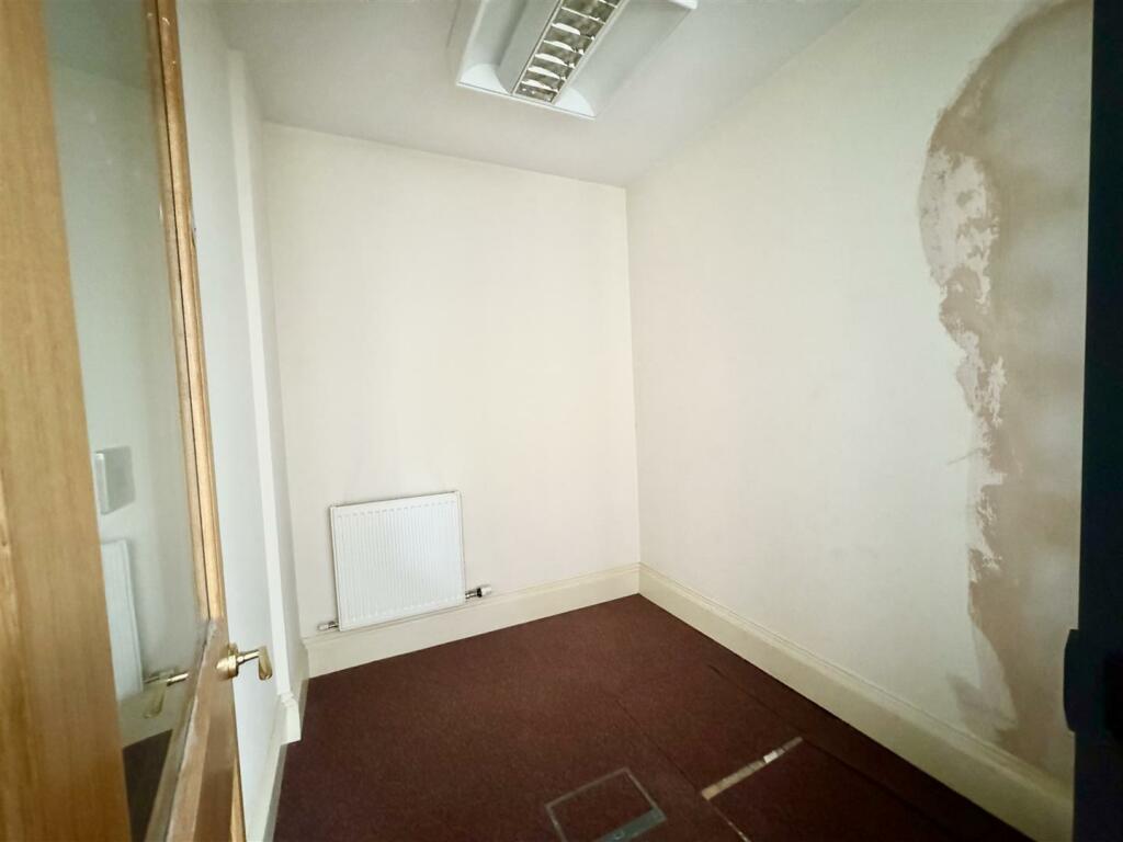 Additional image 13 of 2 Bolebridge Street, Tamworth