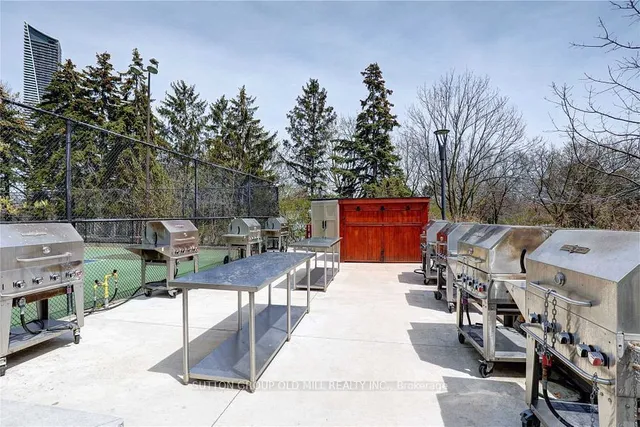 Additional image 38 of 2269 Lake Shore Blvd Unit 1402