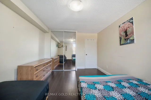 Additional image 16 of 15 Kensington Rd Unit 307