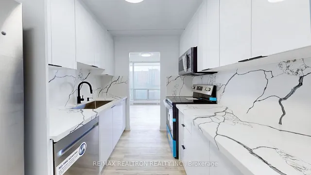 Additional image 23 of 2 Glamorgan Ave Unit 605