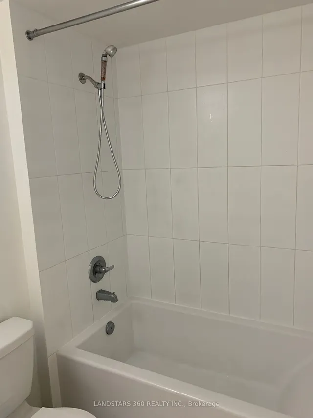 Additional image 11 of 255 Village Green Sq Unit 806