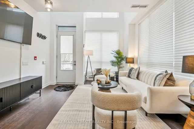 Additional image 13 of 1030 King St Unit 121