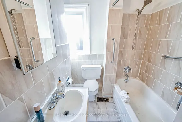 Additional image 24 of 33 Via Italia