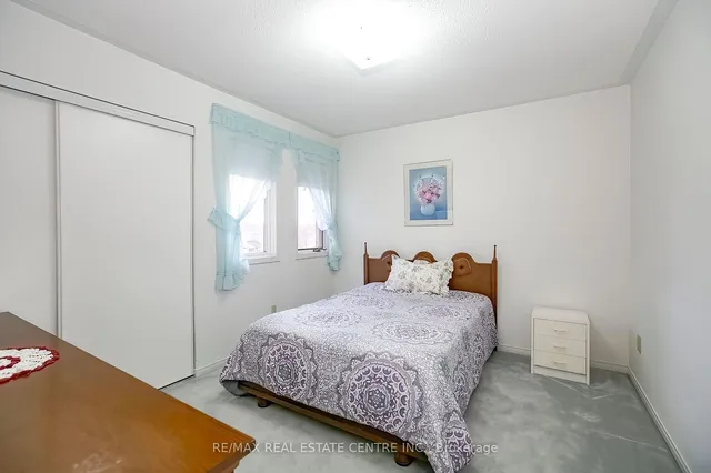 Additional image 31 of 40 Rocky Mountain Cres