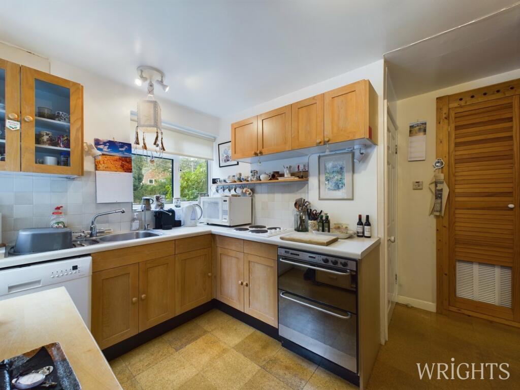 Additional image 23 of Woodland Rise, Welwyn Garden City, AL8