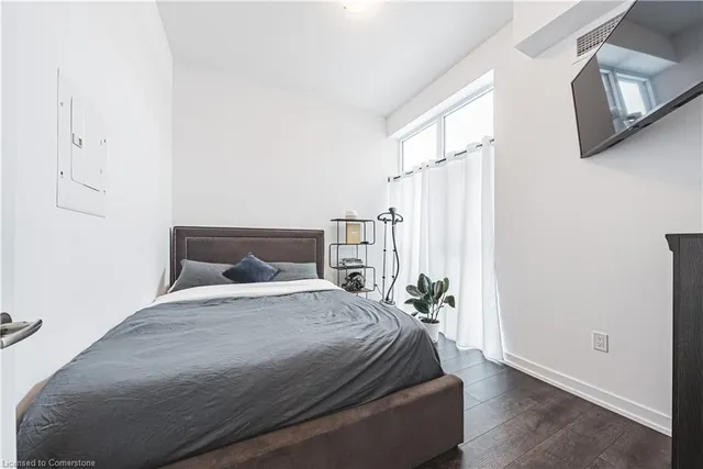 Additional image 18 of 470 Dundas Street East Unit 102