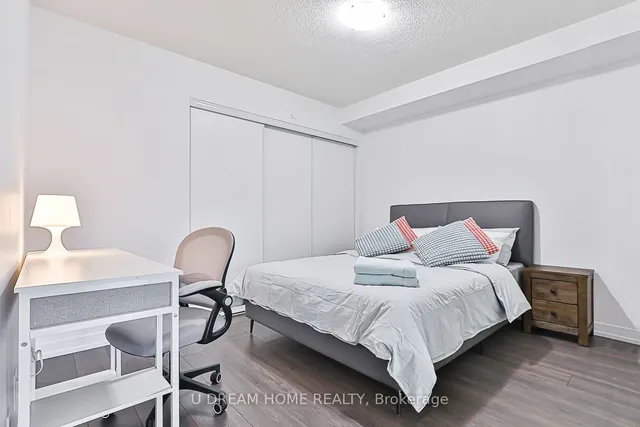 Additional image 4 of 219 Dundas St Unit 1201