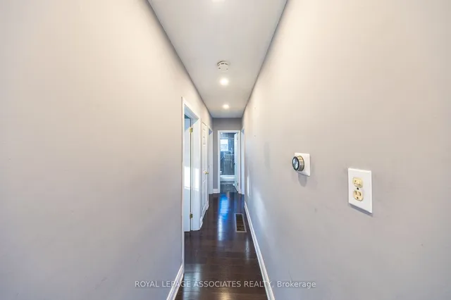 Additional image 13 of 3988 Ellesmere Rd