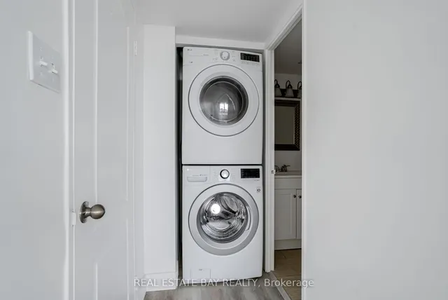Additional image 16 of 61 Markbrook Lane Unit 1508