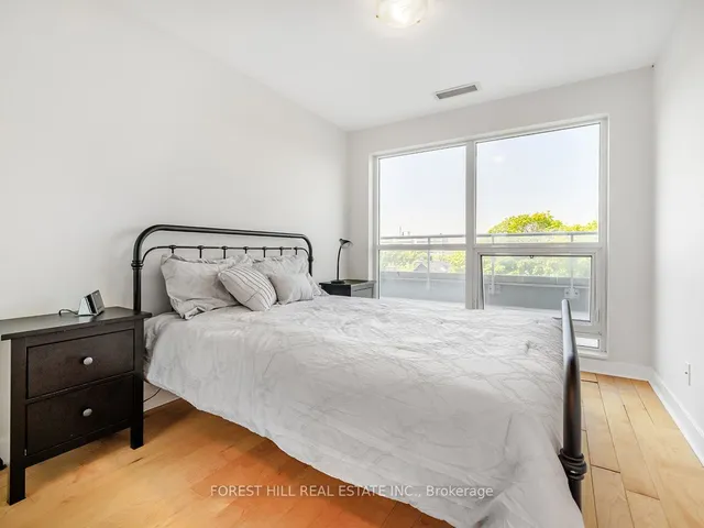 Additional image 22 of 58 Orchard View Blvd Unit 401