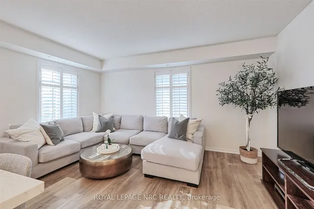 Additional image 17 of 21 Pirandello St Unit 1225