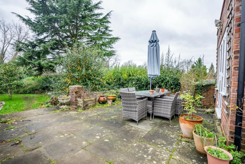 Additional image 17 of Radlett Road, Frogmore, St. Albans, Hertfordshire, AL2