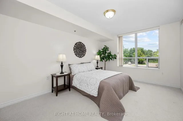 Additional image 14 of 100 Burloak Dr Unit 1214