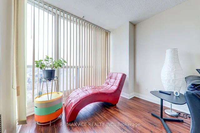 Additional image 19 of 2550 Lawrence Ave Unit 1415