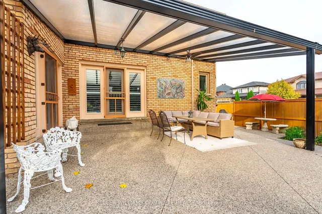 Additional image 33 of 90 Derek Dr