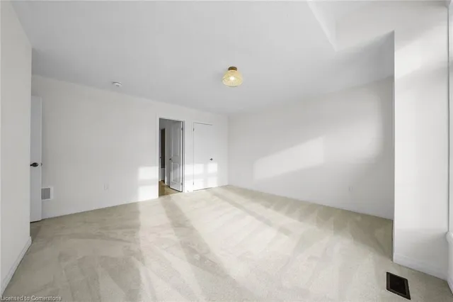 Additional image 34 of 55 Teskey Cres