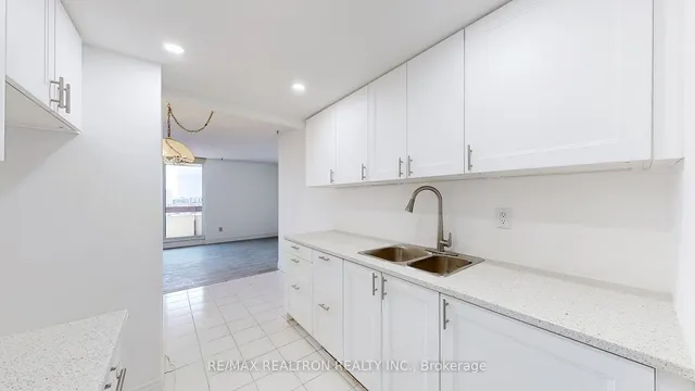 Additional image 7 of 65 Huntingdale Blvd Unit 1106