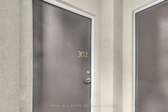 Additional image 4 of 58 Macaulay Ave Unit 302