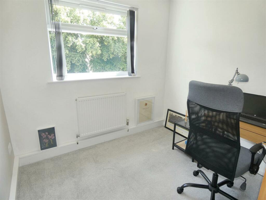 Additional image 14 of Eaton Court, Mulroy Road, Sutton Coldfield, Birmingham