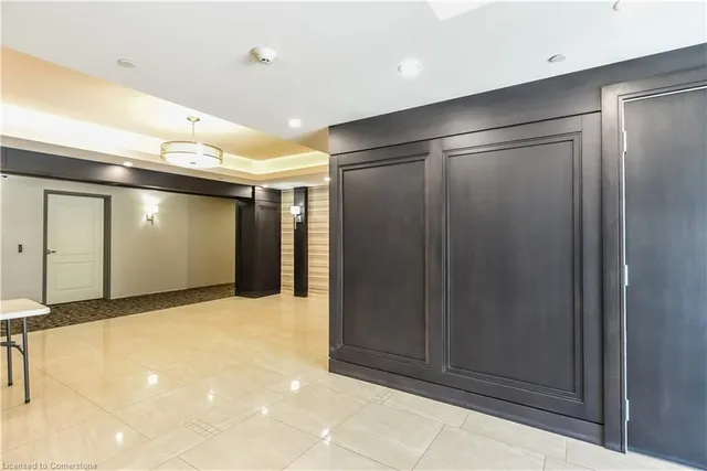 Additional image 13 of 125 Shoreview Pl Unit 329