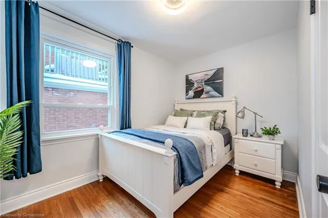 Additional image 27 of 586 Weber St