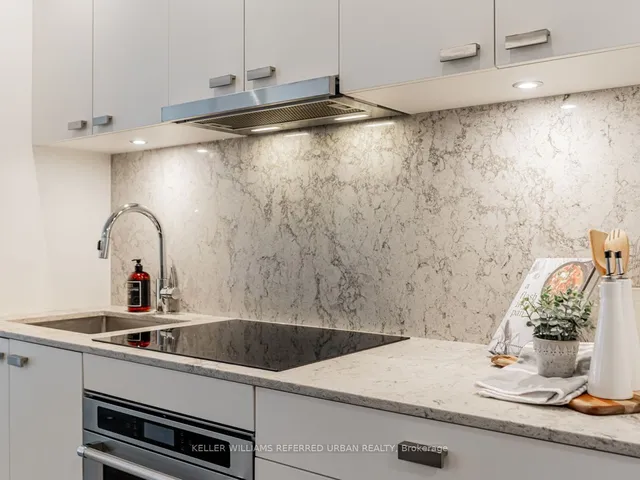 Additional image 8 of 480 Front St Unit 1009