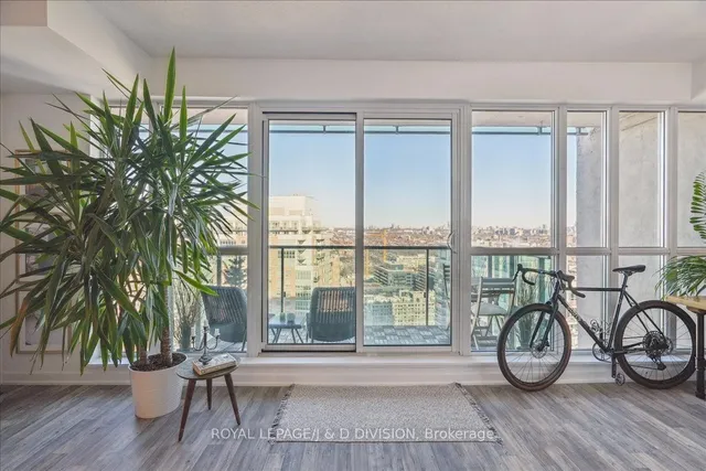 Additional image 15 of 150 East Liberty St Unit 2816