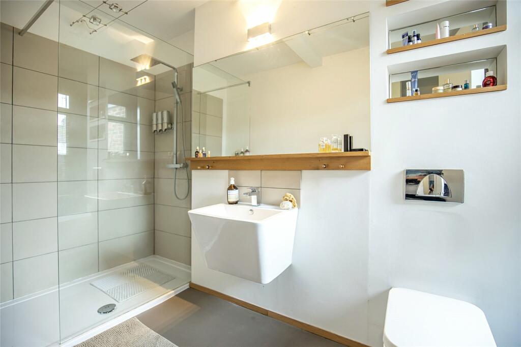 Additional image 8 of Albion Road, St. Albans, Hertfordshire, AL1