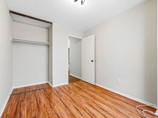 Additional image 31 of 15 Kensington Rd Unit 101