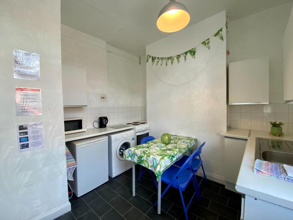 Additional image 2 of Wells Road