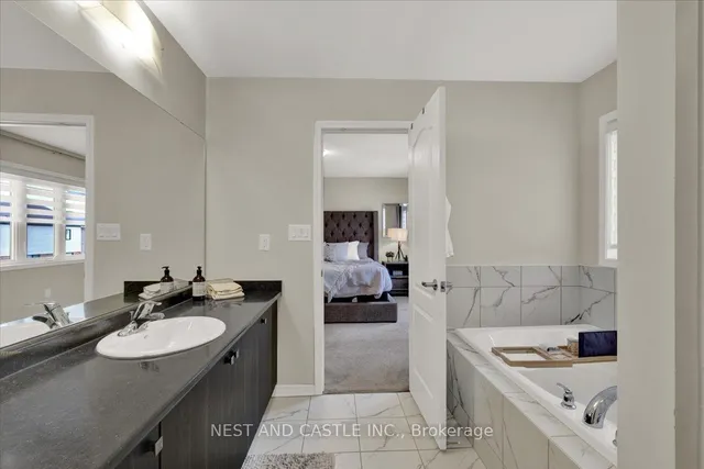 Additional image 31 of 51 July Ave