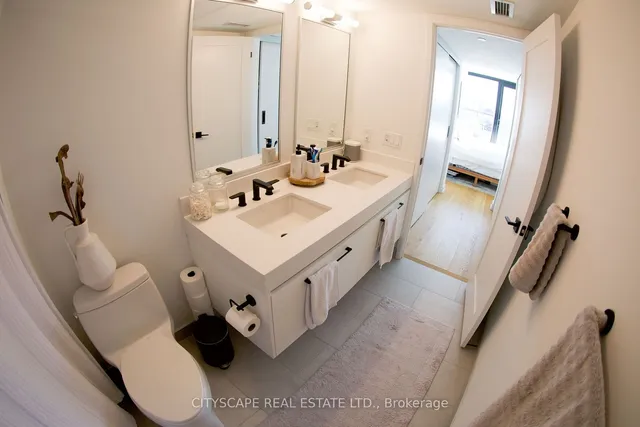 Additional image 26 of 899 College St Unit 618