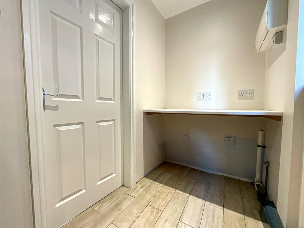 Additional image 19 of Sandown, Amington, Tamworth, Staffordshire, B77