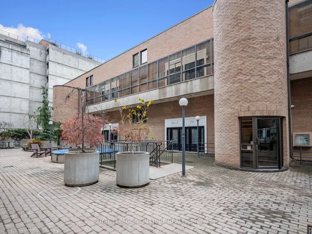 Additional image 35 of 80 Adelaide St Unit TH6