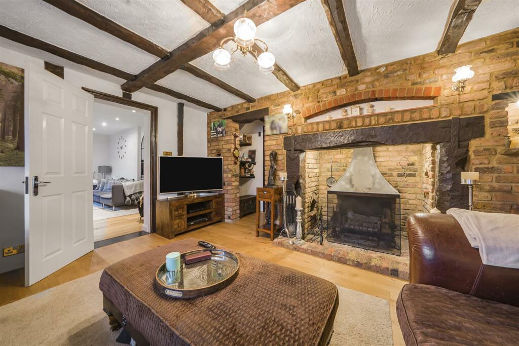 Additional image 3 of Maplefield Park Street, St. Albans