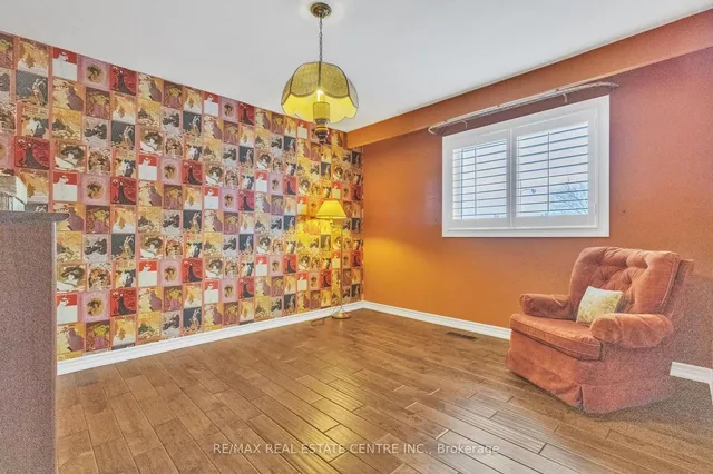 Additional image 24 of 19 Meadowland Gate