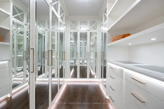 Additional image 19 of 22 Hillhurst Blvd