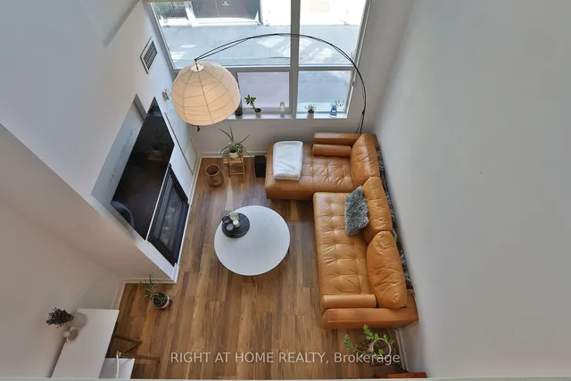 Additional image 25 of 77 Lombard St Unit 303