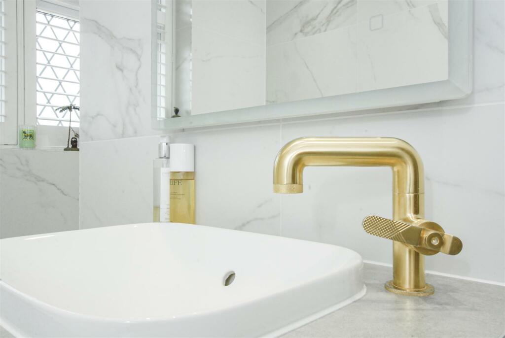 Additional image 18 of Mount Pleasant Lane, Bricket Wood, St. Albans