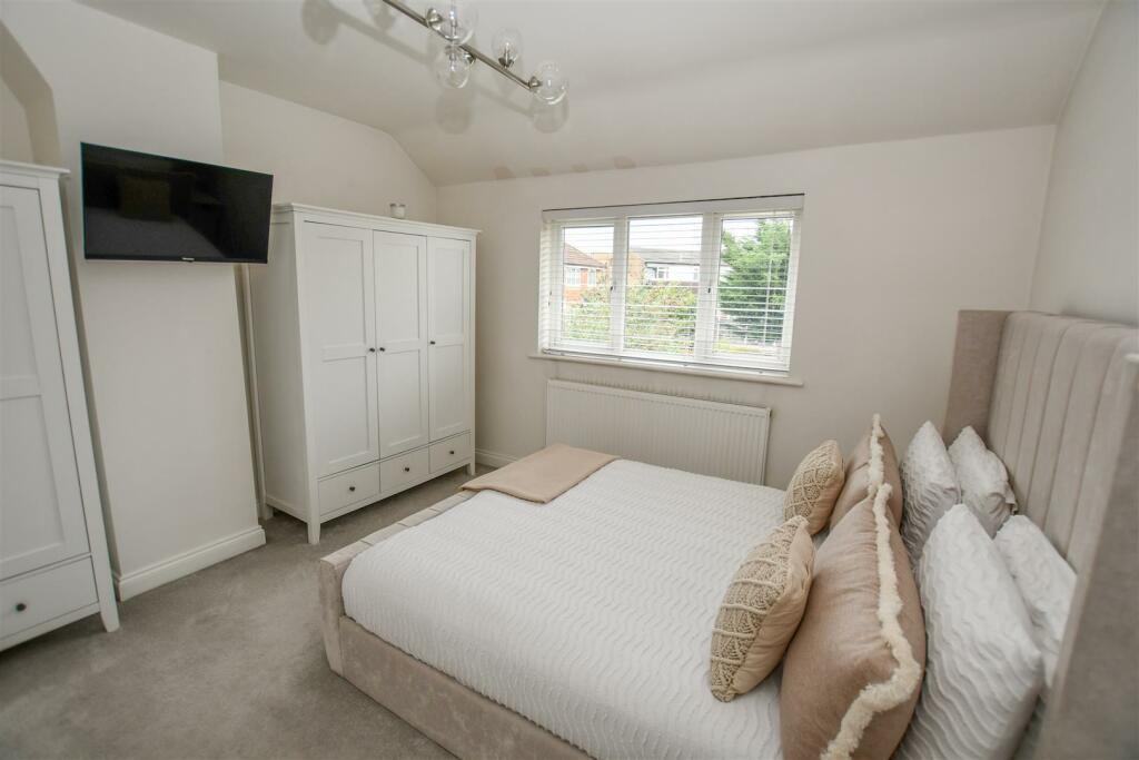 Additional image 14 of Peters Avenue, London Colney, St. Albans