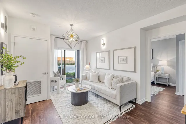 Additional image 16 of 716 Main St Unit 102