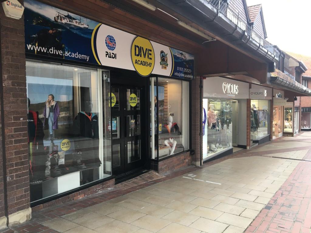 Additional image 7 of QUEDAM SHOPPING CENTRE, Unit 11, Vicarage Walk, Yeovil, BA20 1EY