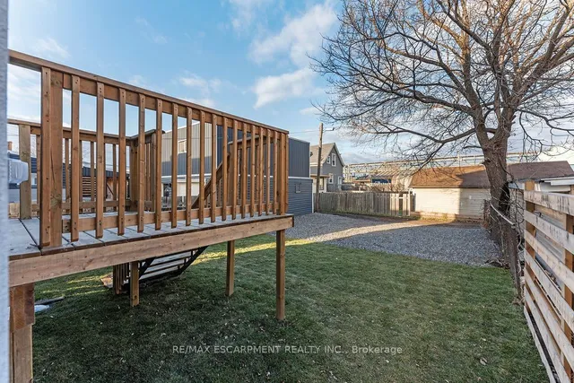 Additional image 35 of 209 Grenfell St