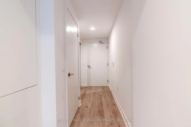 Additional image 3 of 230 Simcoe St Unit 1532