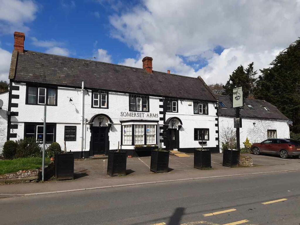 Primary image of W-319896 - Somerset Arms, High Street, Semington BA14 6JR