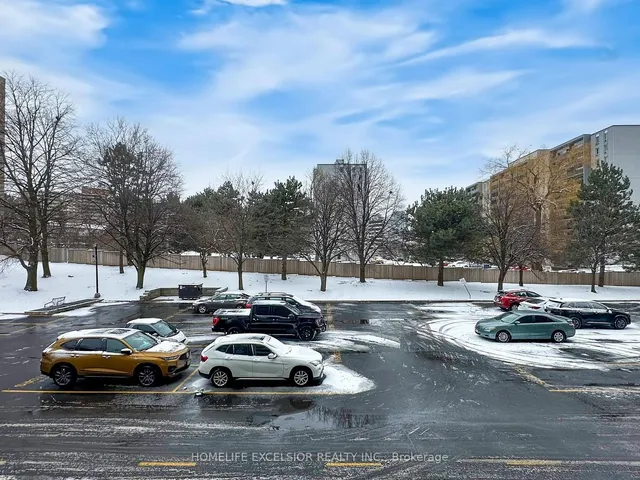 Additional image 30 of 2 Glamorgan Ave Unit 202